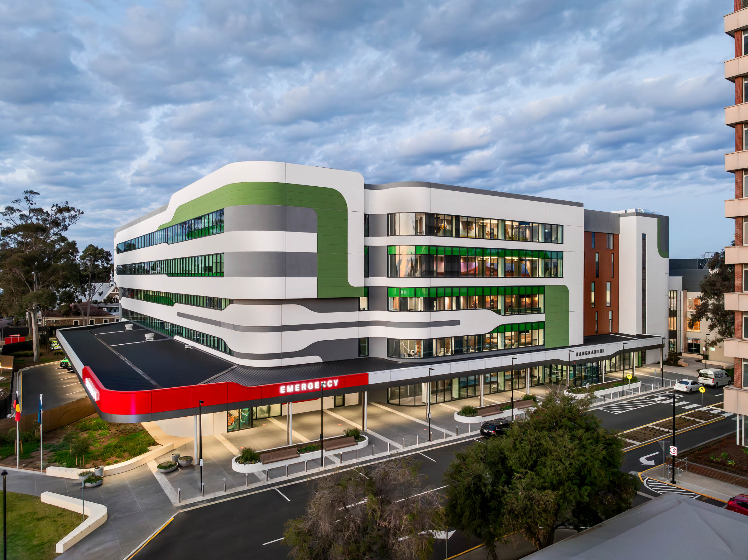 The Queen Elizabeth Hospital (TQEH) Kanganthi Building